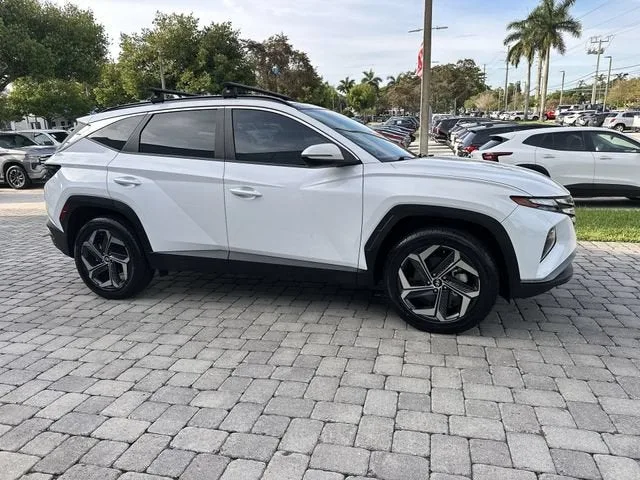 2022 Hyundai Tucson Hybrid SEL Convenience photo 15