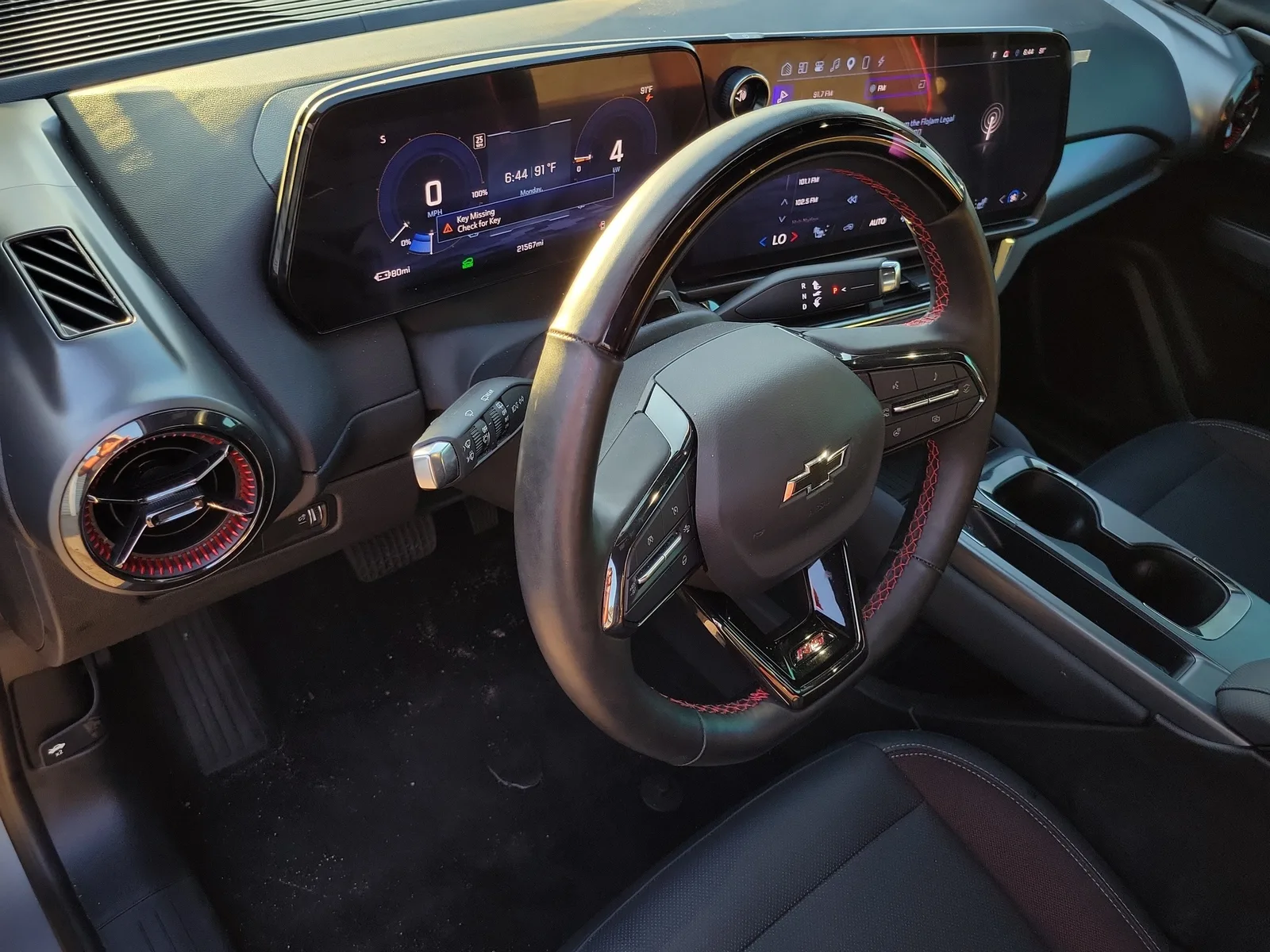 2024 Chevrolet Equinox EV RS photo 15