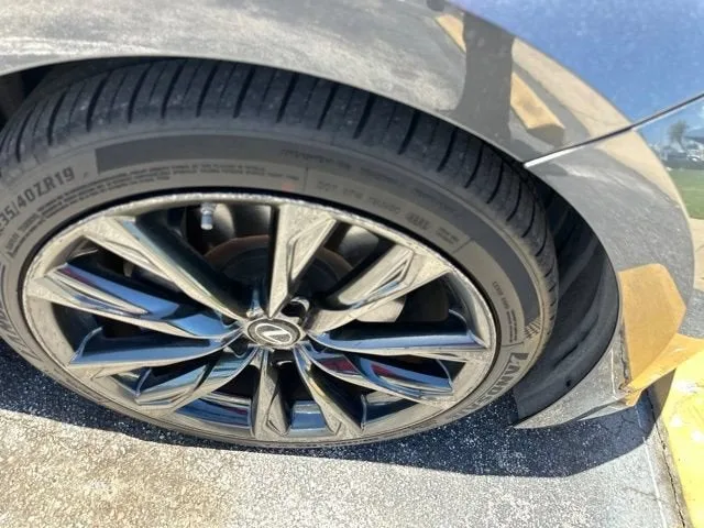 2021 Lexus IS IS 350 F SPORT photo 10