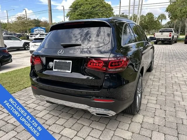 2022 Mercedes-Benz GLC GLC 300 photo 36