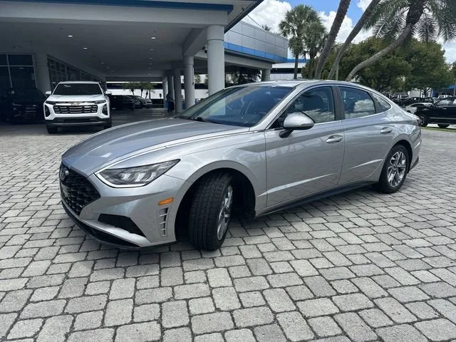 2020 Hyundai Sonata SEL photo 21