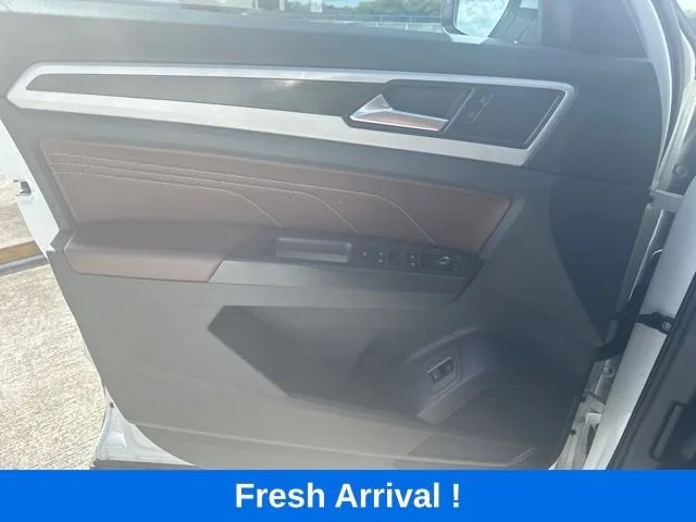 2022 Volkswagen Atlas 2.0T SE w/Technology photo 12