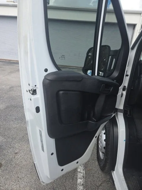 2023 RAM ProMaster Cargo Van 1500 HIGH ROOF 13 photo 18
