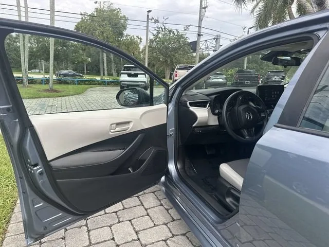2024 Toyota Corolla LE photo 22