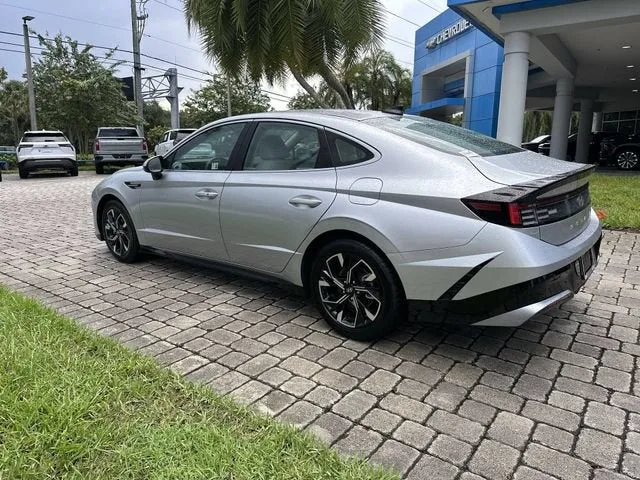 2024 Hyundai Sonata SEL photo 33