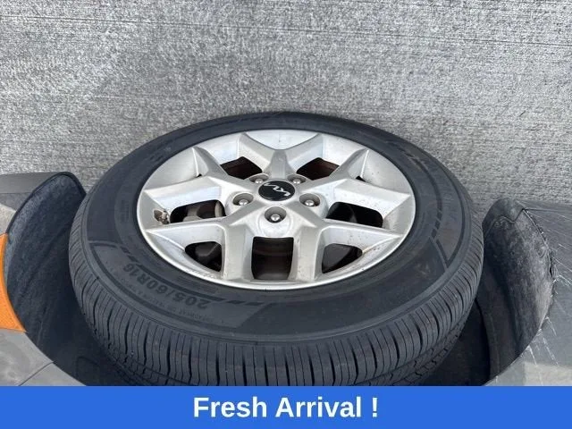 2024 Kia Soul LX photo 19