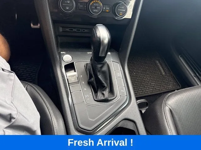 2020 Volkswagen Tiguan SE photo 8