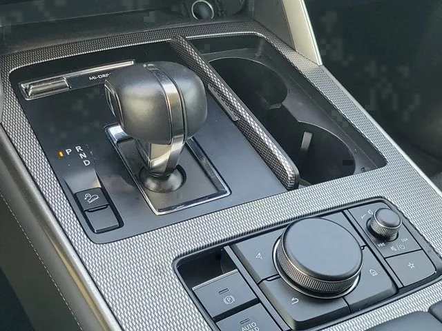 2024 Mazda CX-90 3.3 Turbo Preferred photo 35