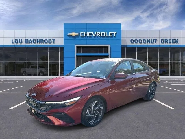 2025 Hyundai Elantra SEL Convenience photo 4