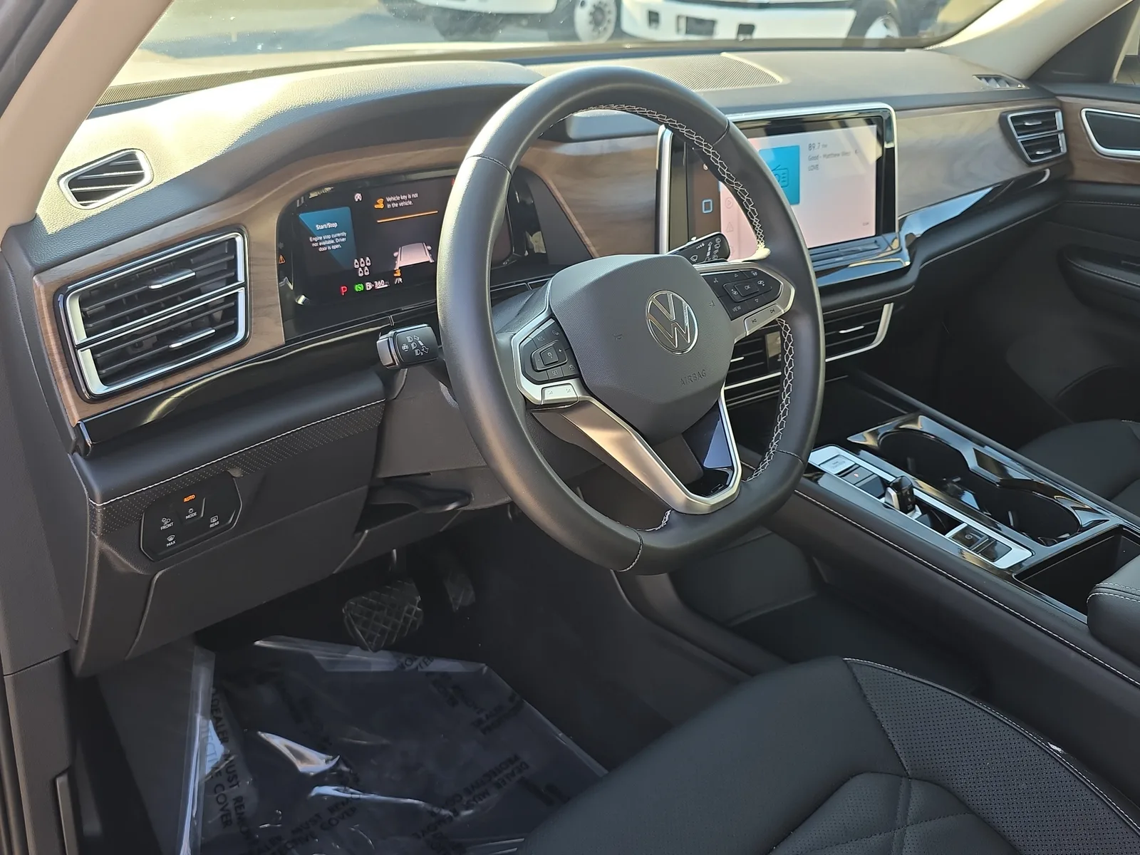 2026 Volkswagen Atlas 2.0T SE w/Technology photo 22