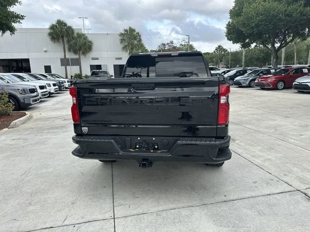 2024 Chevrolet Silverado 1500 RST photo 36