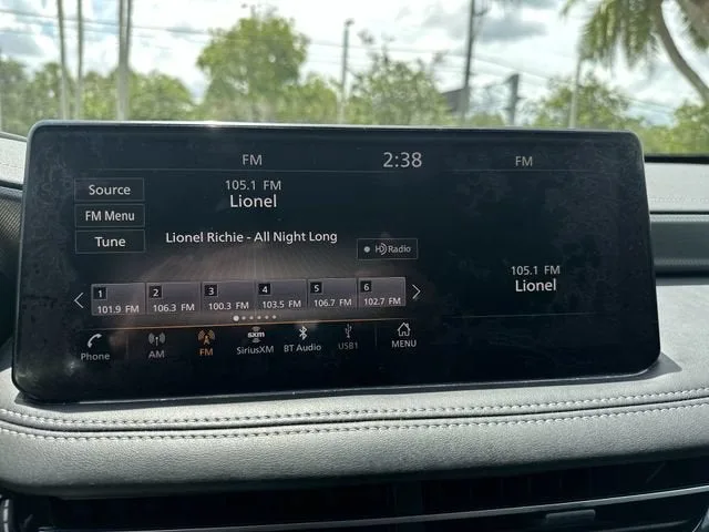 2023 INFINITI QX60 LUXE photo 25