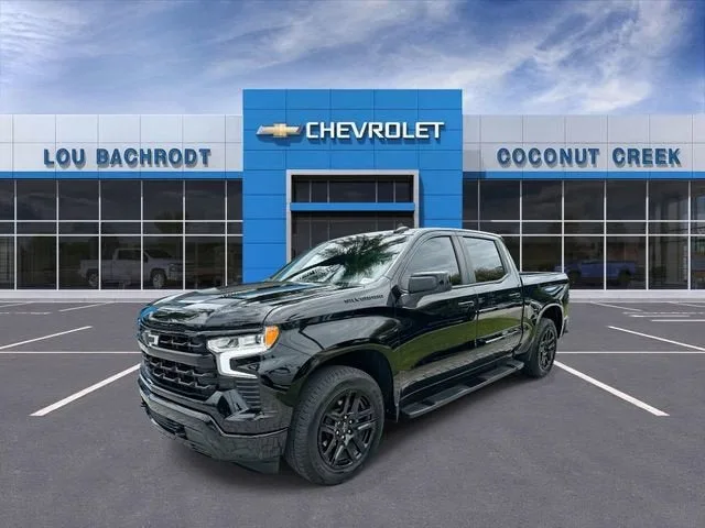 2024 Chevrolet Silverado 1500 RST photo 4