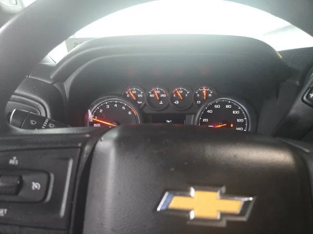 2022 Chevrolet Silverado 1500 LTD Custom photo 9