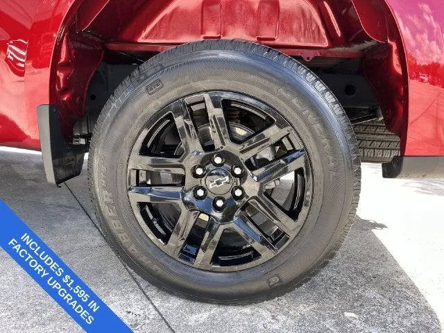 2024 Chevrolet Silverado 1500 RST photo 11