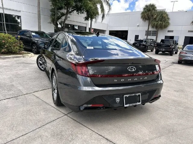 2023 Hyundai Sonata SEL photo 12