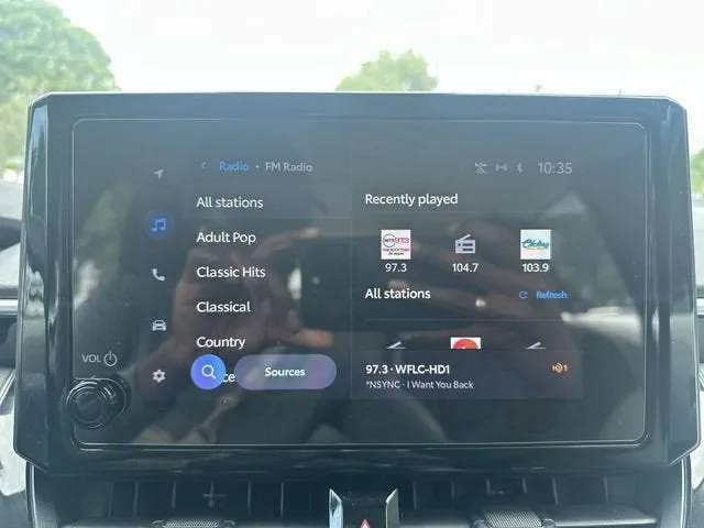 2024 Toyota Corolla LE photo 25
