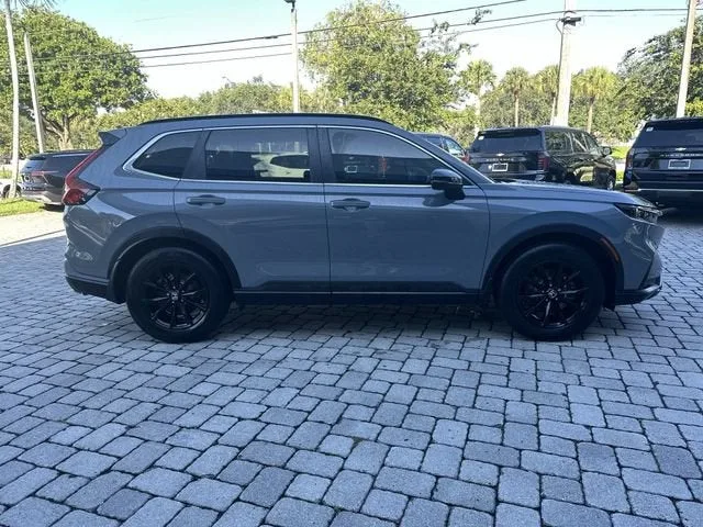 2025 Honda CR-V Hybrid Sport-L photo 14
