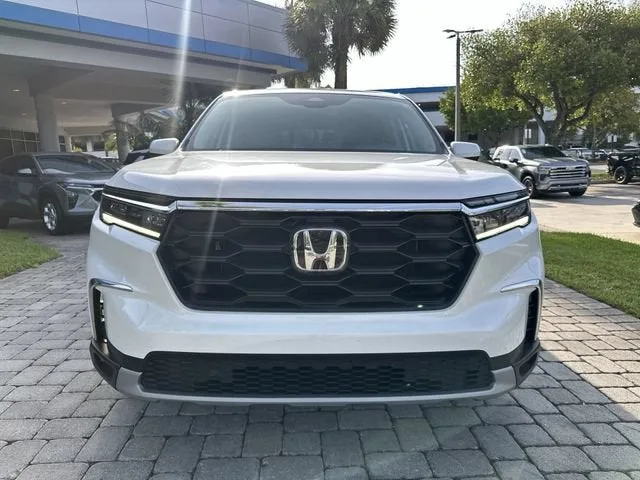 2023 Honda Pilot EX-L 7 Passenger photo 19