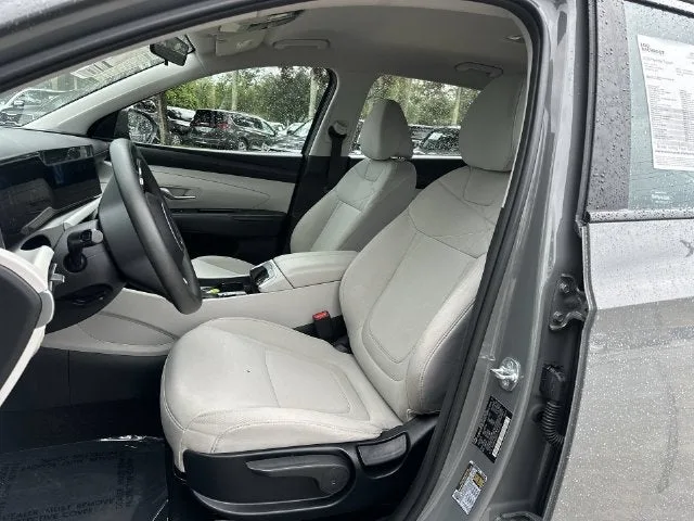 2026 Hyundai Tucson SE photo 30