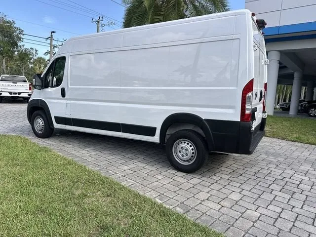 2024 RAM ProMaster Cargo Van Tradesman photo 33