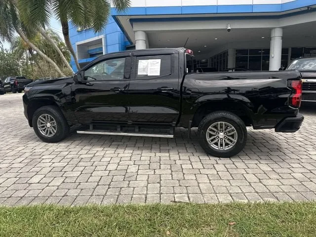 2024 Chevrolet Colorado LT photo 34