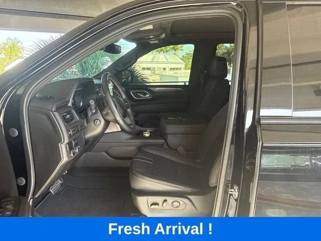 2023 Chevrolet Tahoe RST photo 2