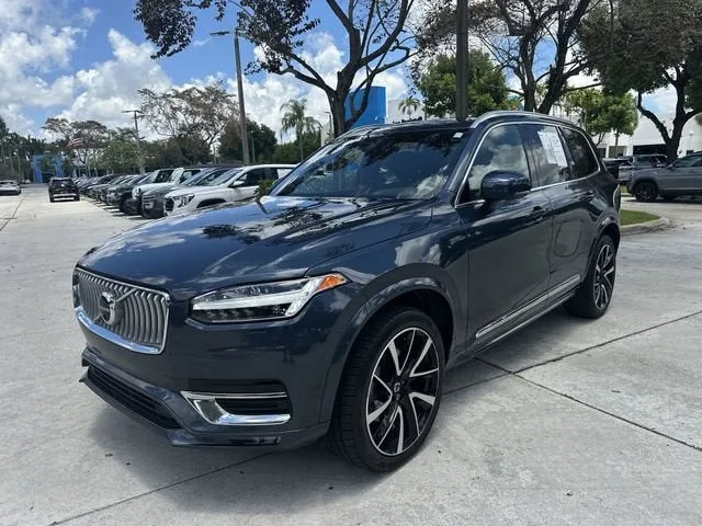 2023 Volvo XC90 Plus photo 34