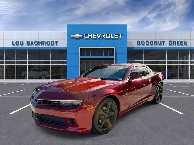 2015 Chevrolet Camaro LT photo 4
