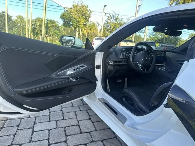 2024 Chevrolet Corvette Stingray 1LT photo 22