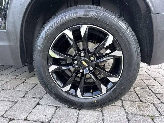 2021 Chevrolet Trailblazer LT photo 11