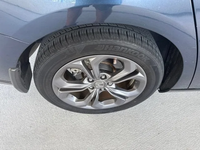 2024 Honda Accord Hybrid EX-L photo 24