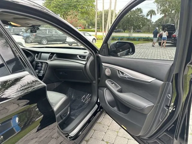 2023 INFINITI QX50 LUXE photo 23