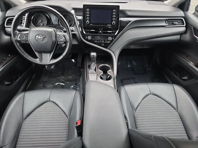 2023 Toyota Camry SE photo 17