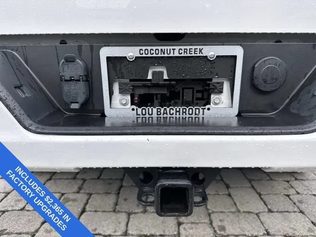 2023 Chevrolet Silverado 1500 RST photo 13