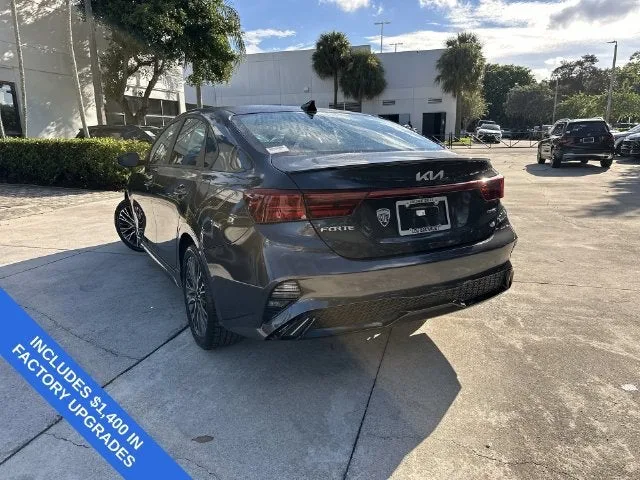 2024 Kia Forte GT-Line photo 12