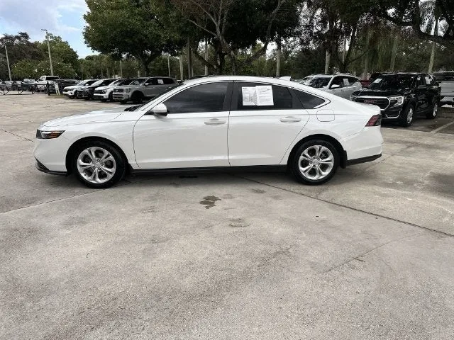 2024 Honda Accord Sedan LX photo 32