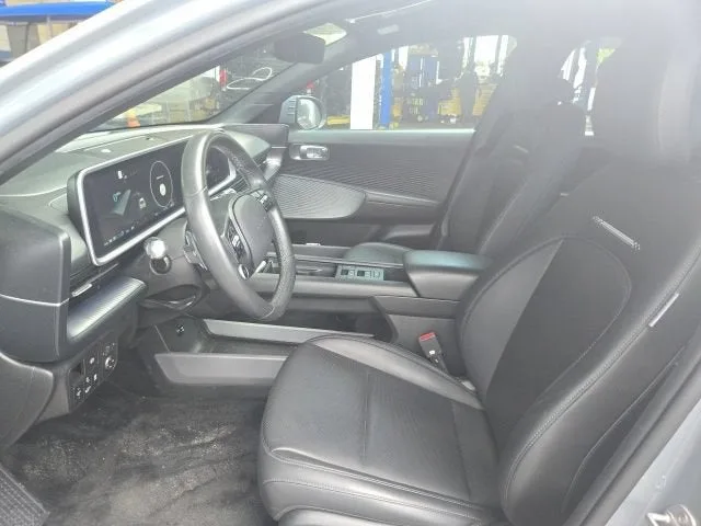 2023 Hyundai IONIQ 6 SEL photo 8