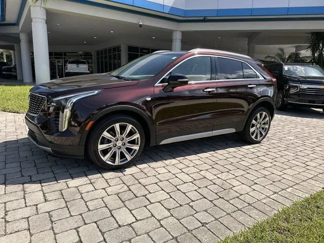 2021 Cadillac XT4 FWD Premium Luxury photo 21