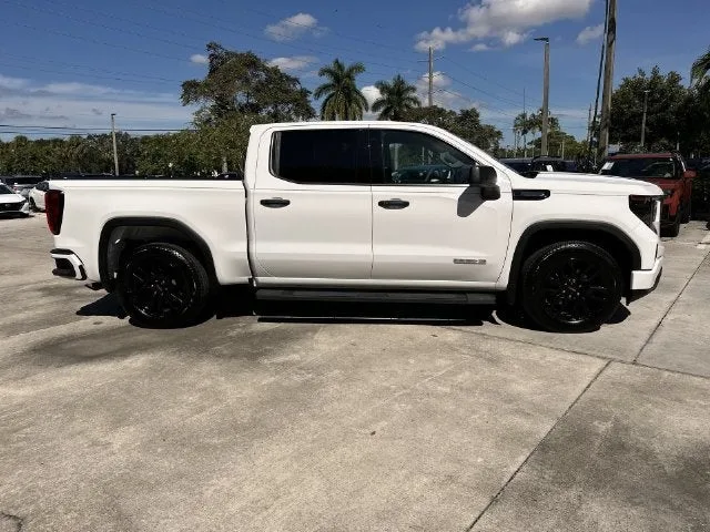 2024 GMC Sierra 1500 Elevation photo 14