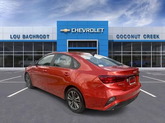 2024 Kia Forte LXS photo 6