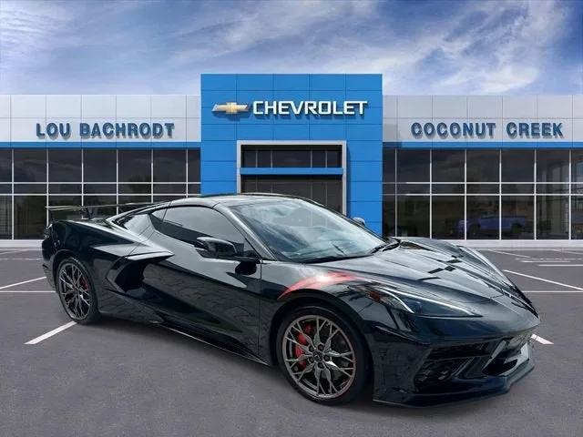 2023 Chevrolet Corvette Stingray 2LT photo 2
