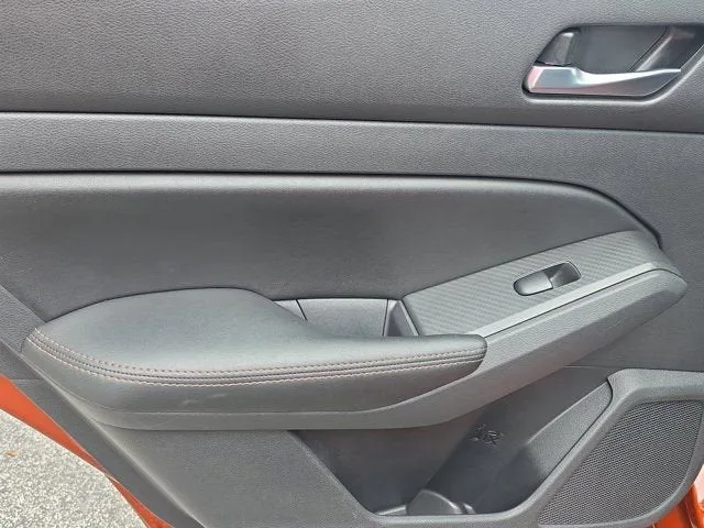2022 Nissan Altima 2.5 SR photo 14
