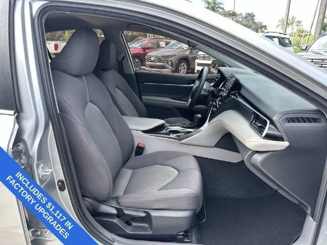 2023 Toyota Camry LE photo 29