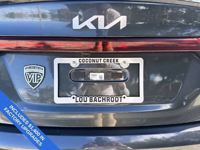2024 Kia Forte GT-Line photo 13