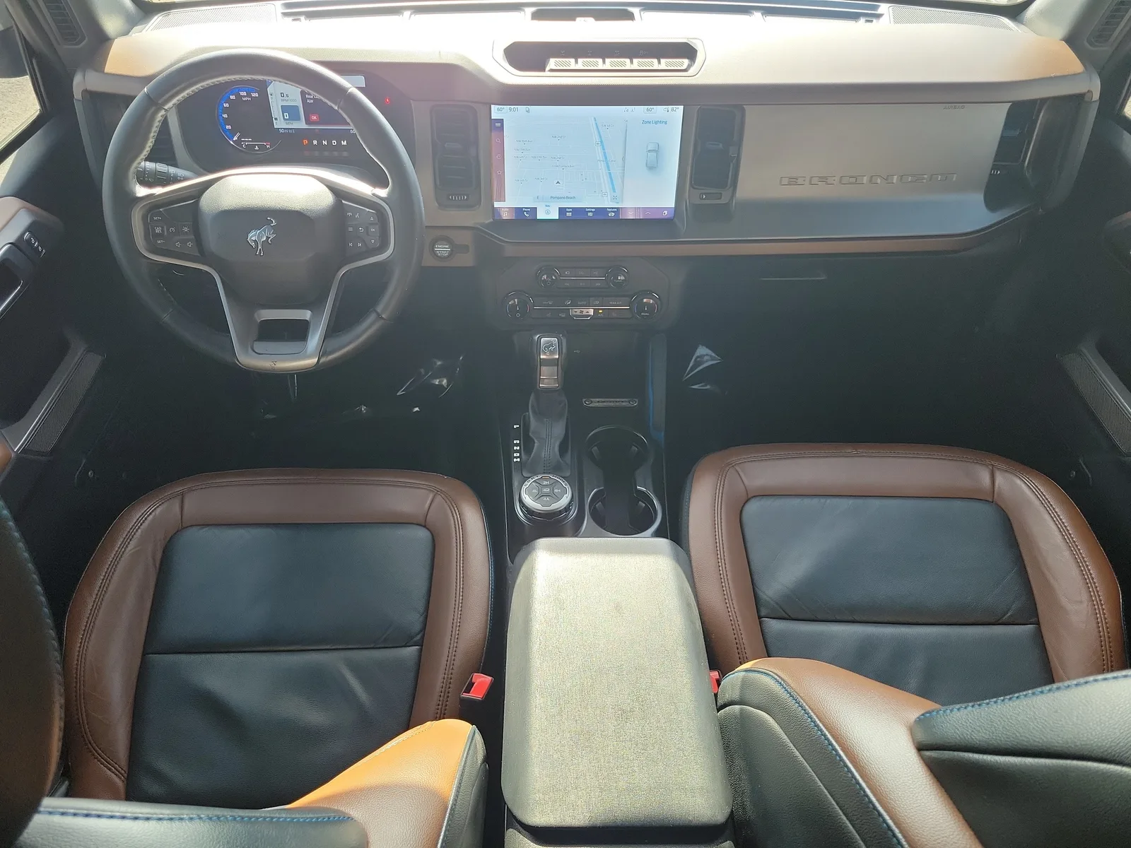 2022 Ford Bronco Base photo 17