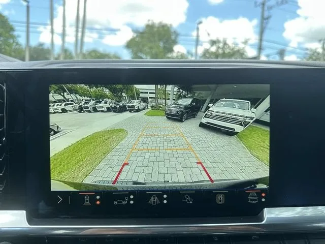 2024 Chevrolet Silverado 1500 RST photo 24