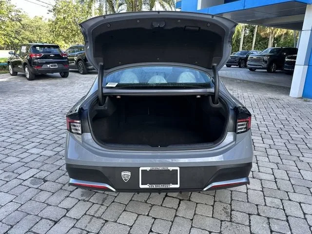2025 Hyundai Sonata SE photo 28