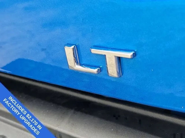 2024 Chevrolet Colorado LT photo 12