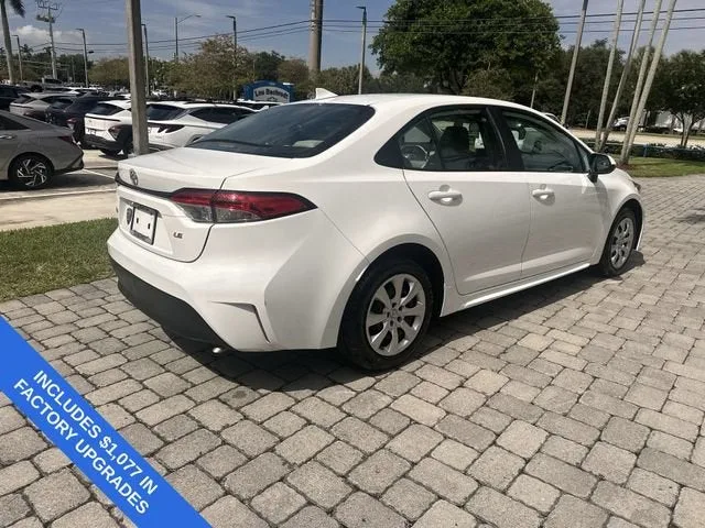 2024 Toyota Corolla LE photo 37